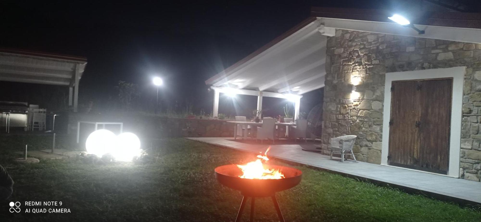Lux Vera B & B 阿格罗波利 外观 照片