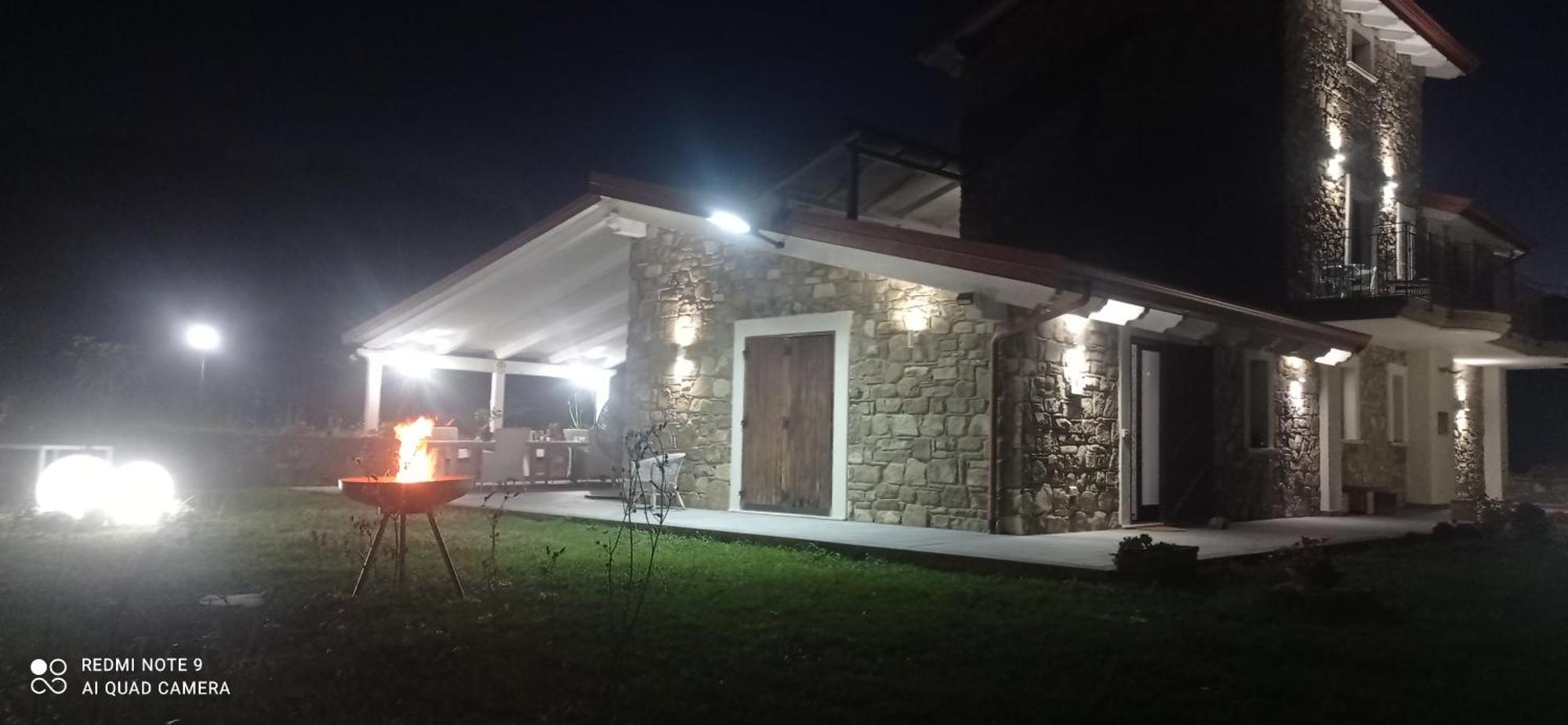 Lux Vera B & B 阿格罗波利 外观 照片